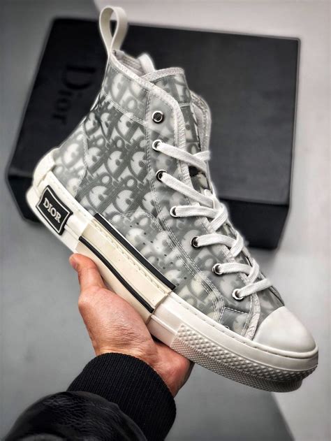 mens dior chucks